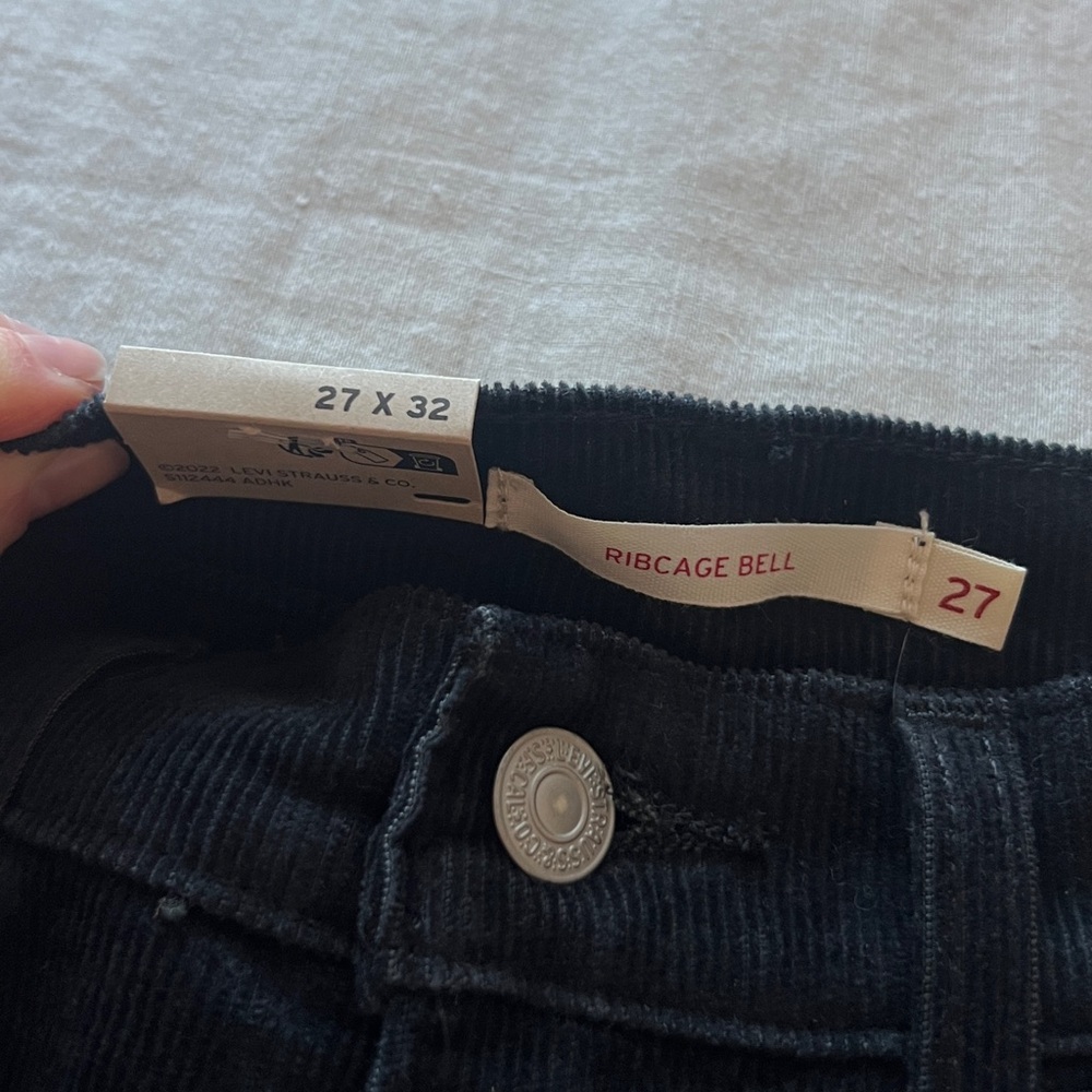 Levi’s Ribcage Bell - corduroy - Picture 4 of 4